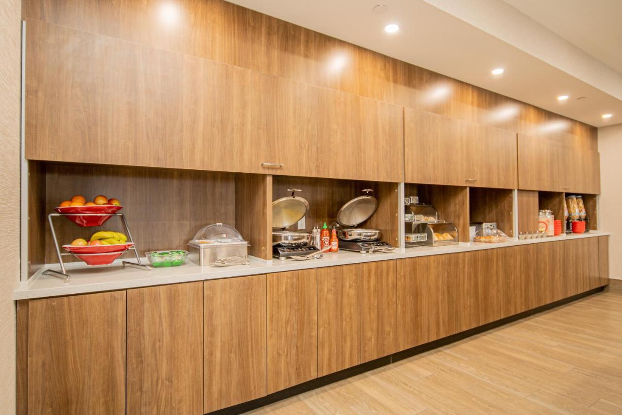 Towneplace Suites By Marriott Brantford And Conference Centre Dış mekan fotoğraf