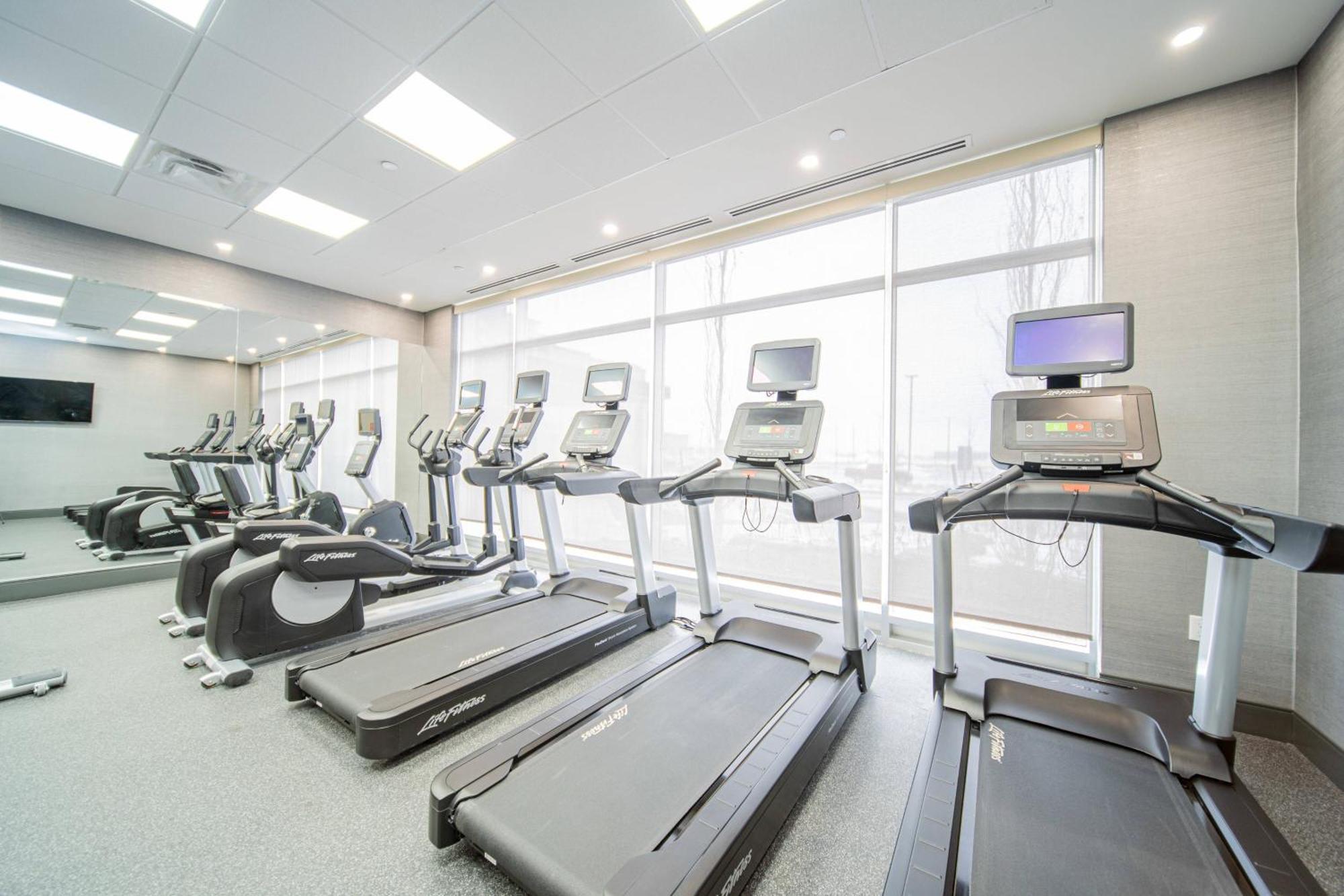 Towneplace Suites By Marriott Brantford And Conference Centre Dış mekan fotoğraf